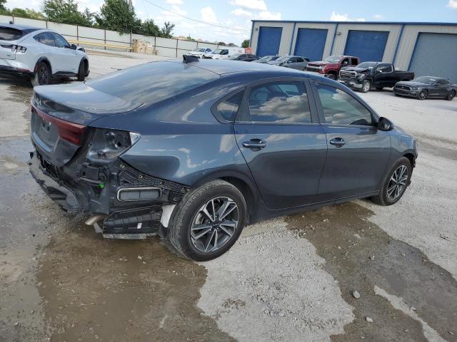 3KPF24AD6PE686964 Kia Forte LX 3