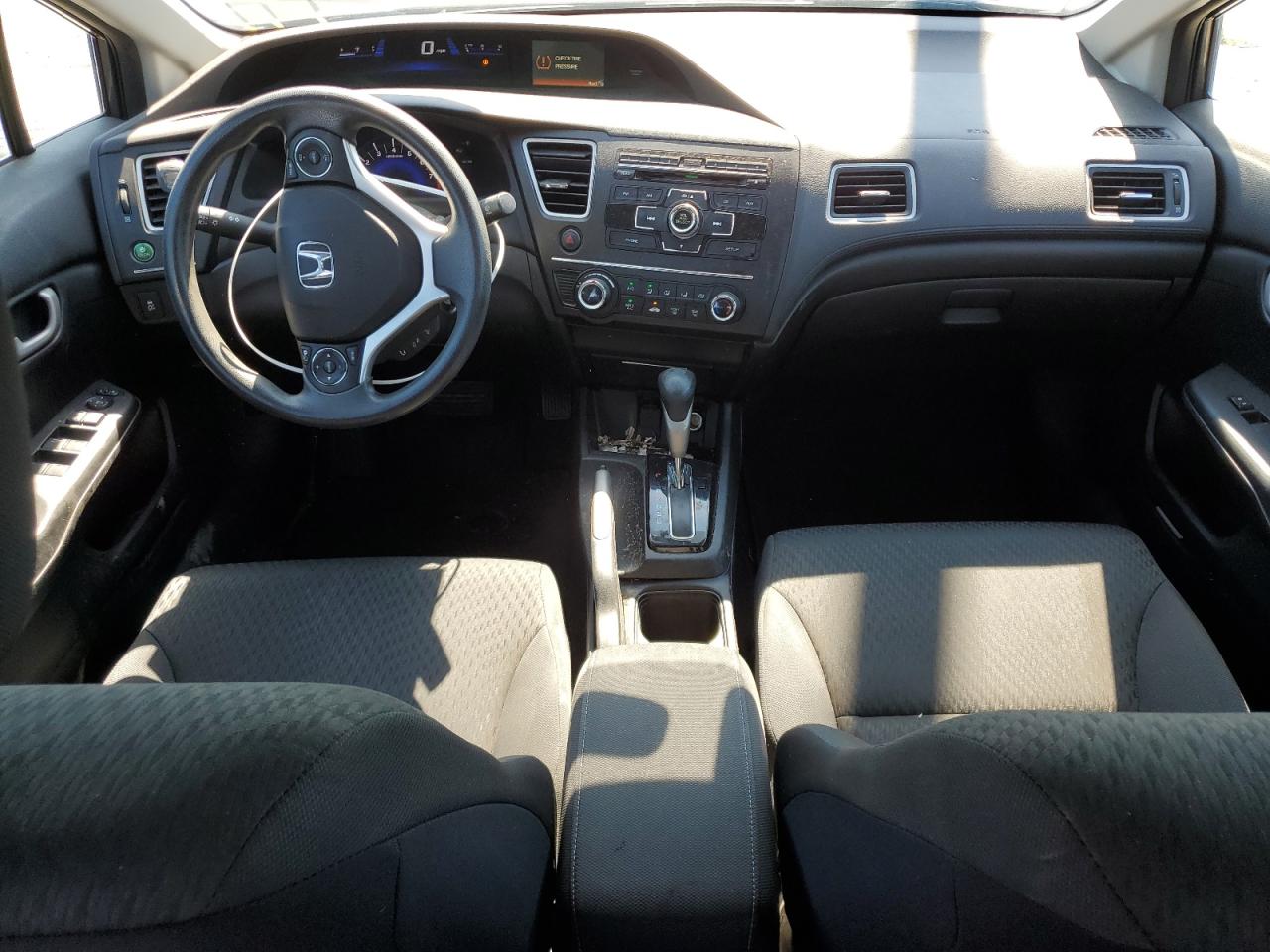 2HGFB2F51FH506414 2015 Honda Civic Lx 2HGFB2F51FH506414 2015 Honda Civic Lx