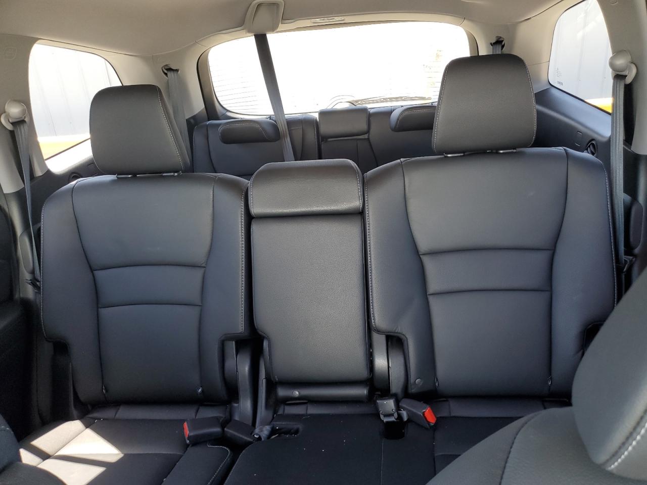 5FNYF6H23MB076460 2021 Honda Pilot Se