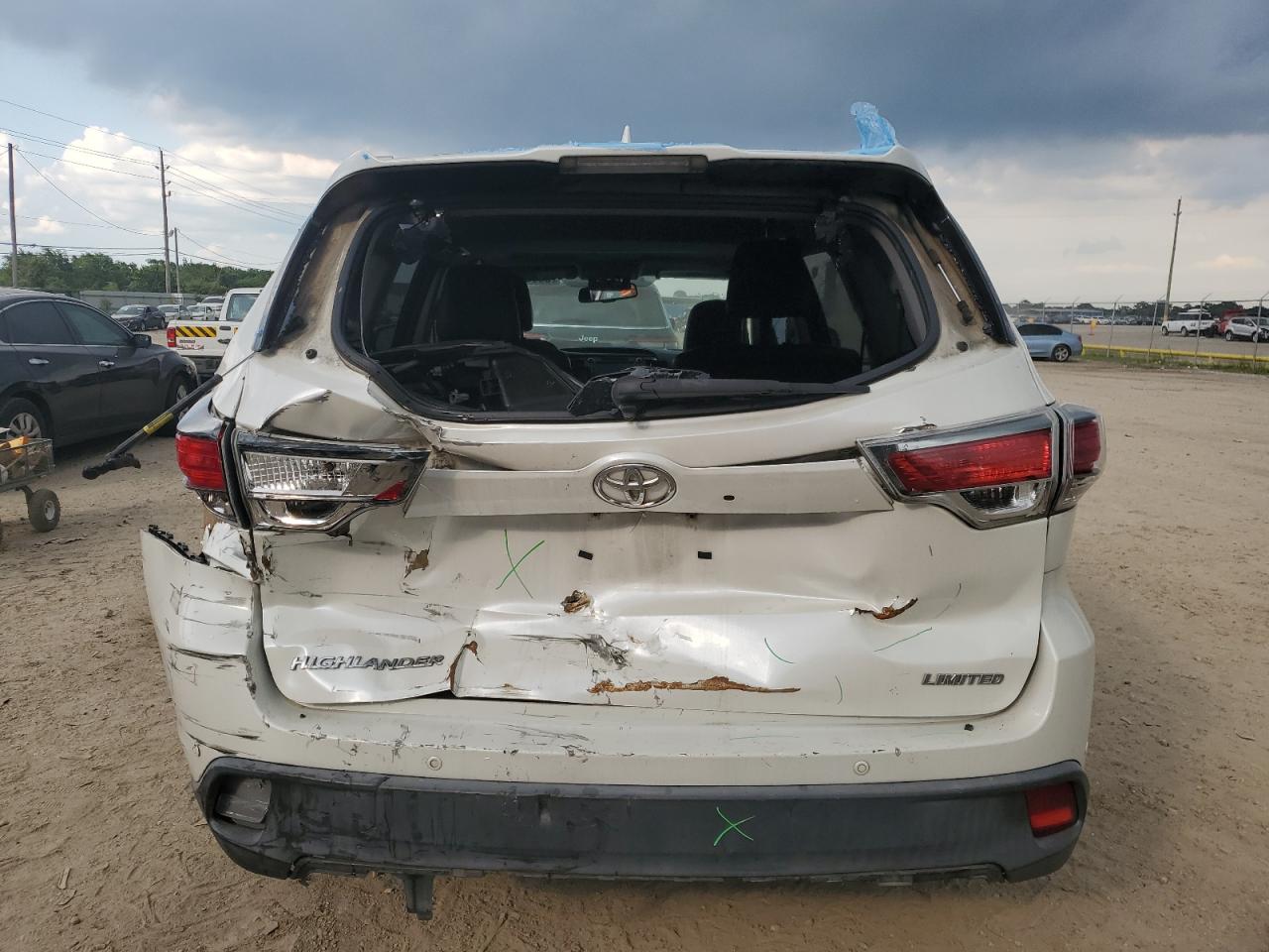 5TDYKRFH6ES018165 2014 Toyota Highlander Limited