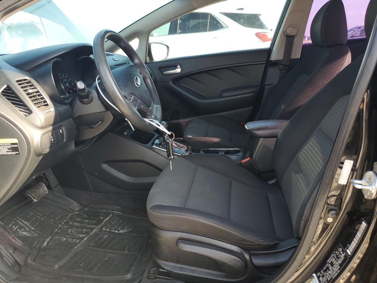 3KPFL4A78HE048238 2017 Kia Forte Lx