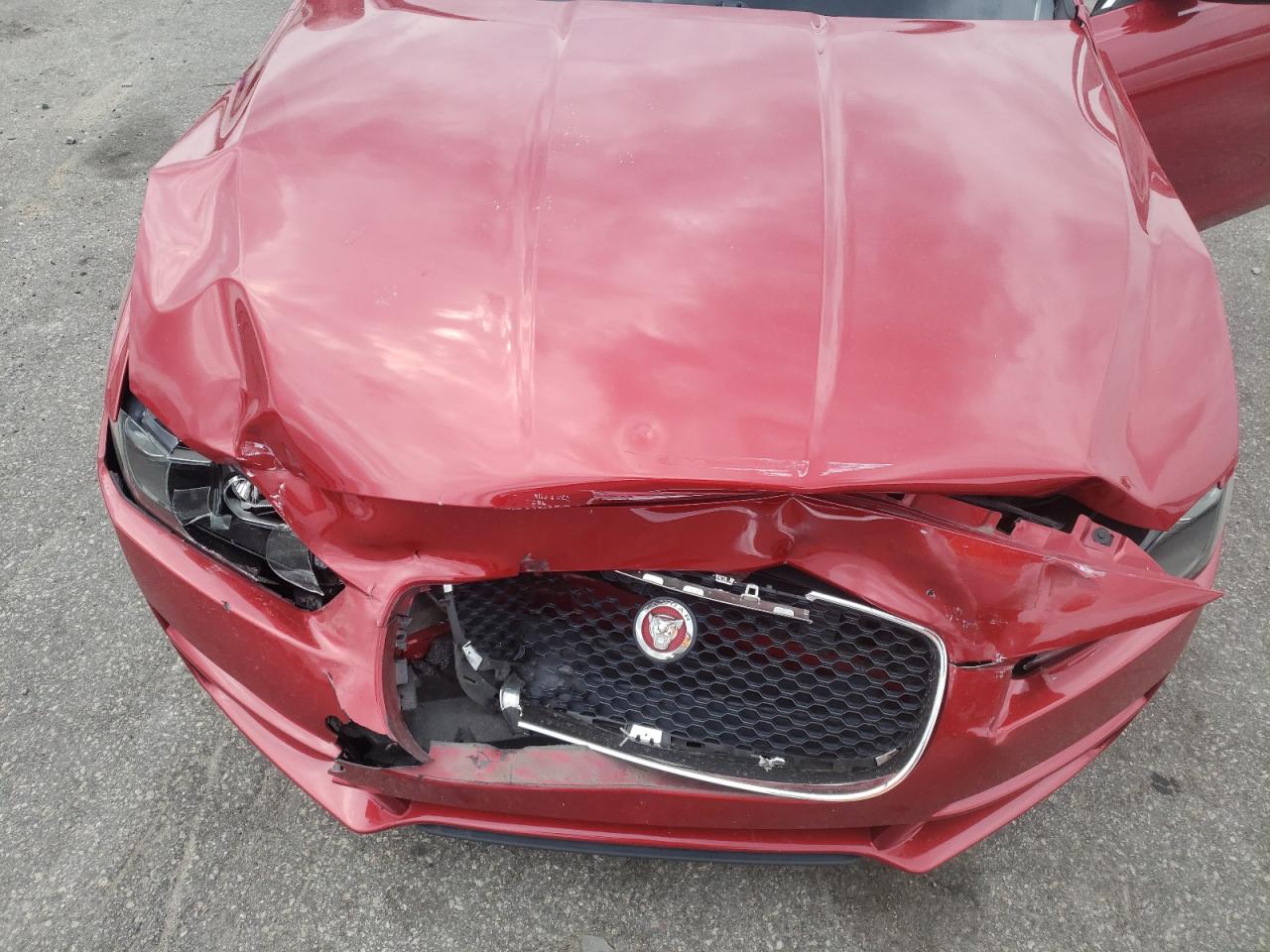 SAJAD4BV4HA975942 2017 Jaguar Xe Premium