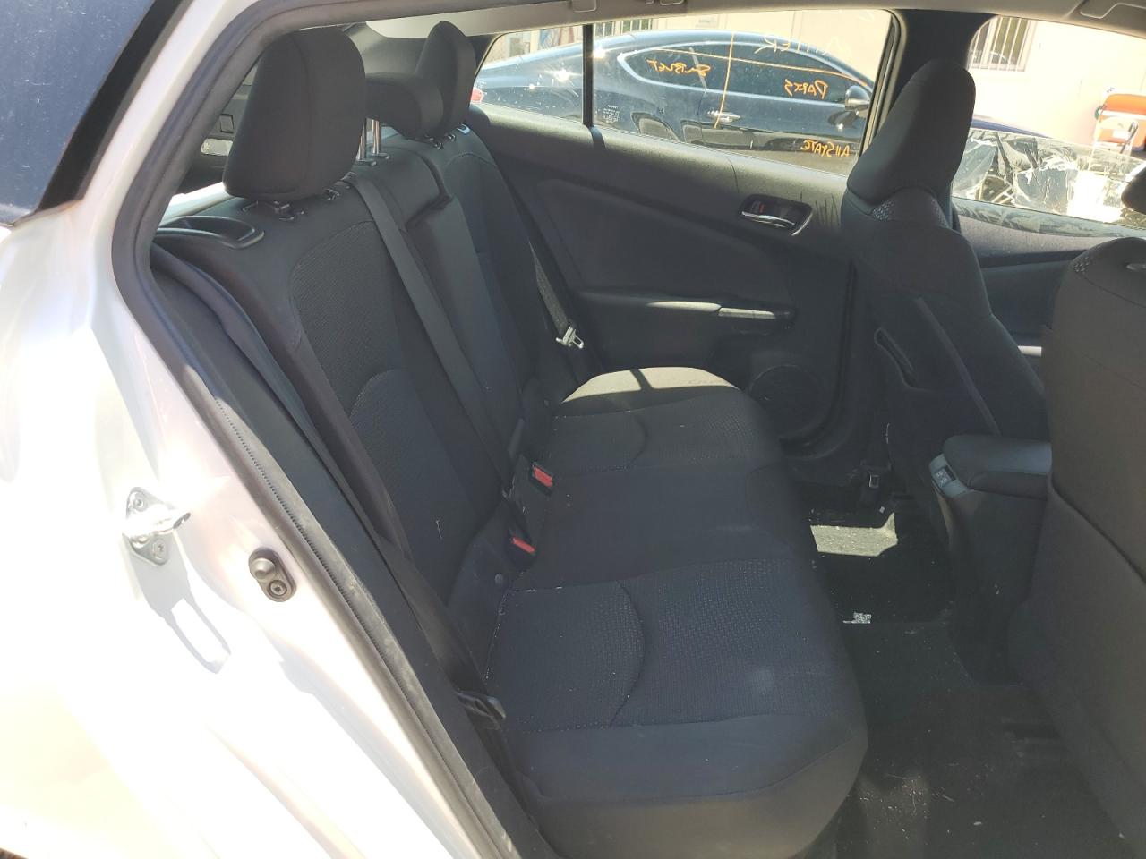 JTDL9RFUXK3002681 2019 Toyota Prius