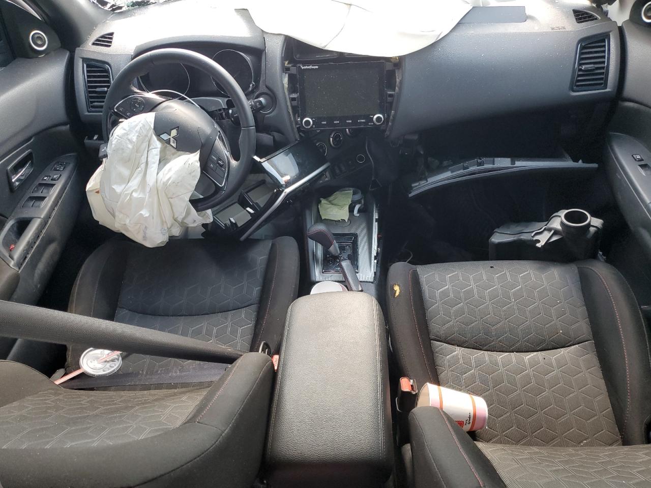 JA4AP3AU7LU030641 2020 Mitsubishi Outlander Sport Es