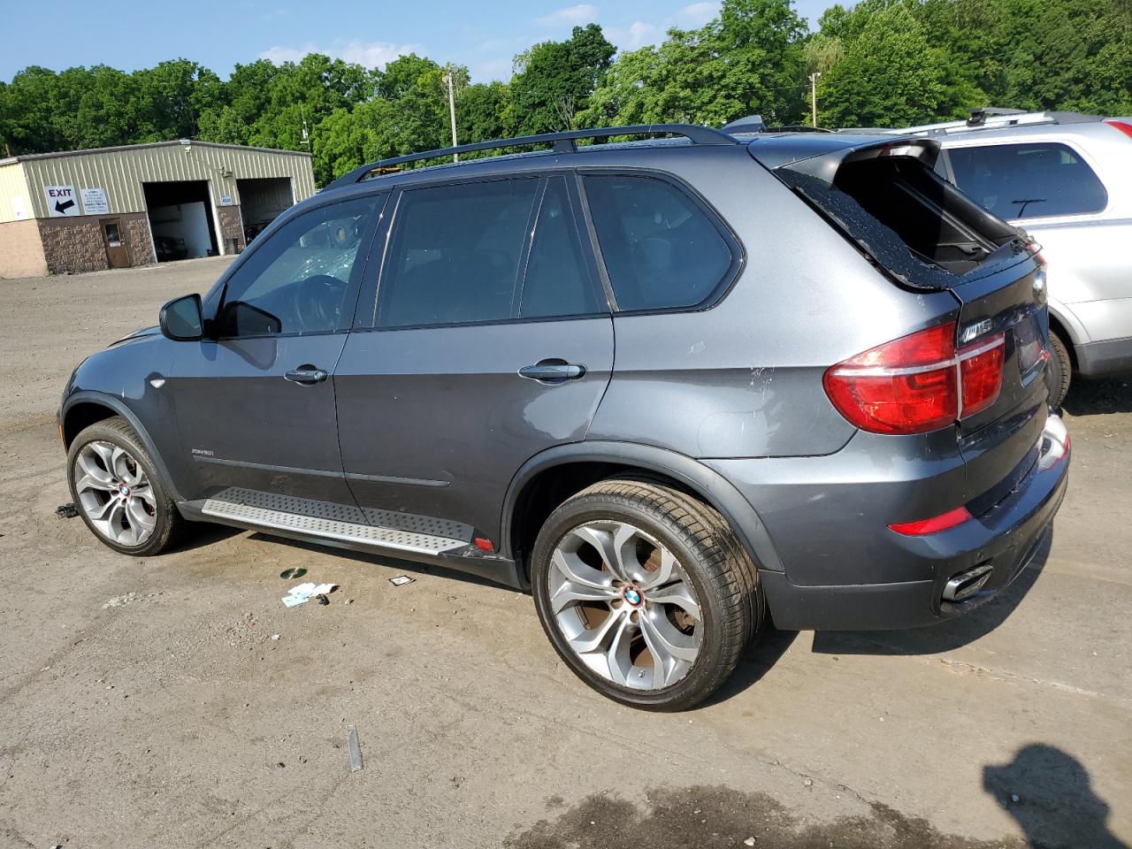 5UXZV8C59BL421021 2011 BMW X5 xDrive50I