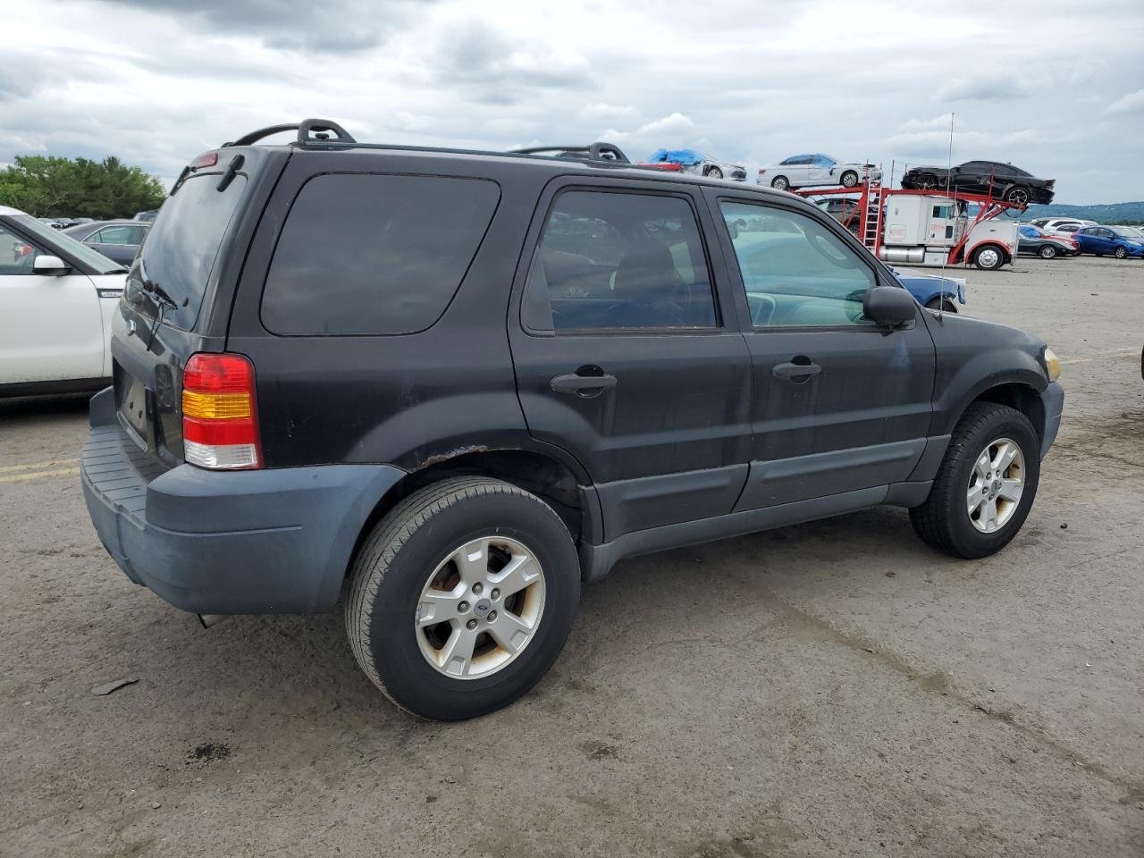 1FMYU93135KA35980 2005 Ford Escape Xlt