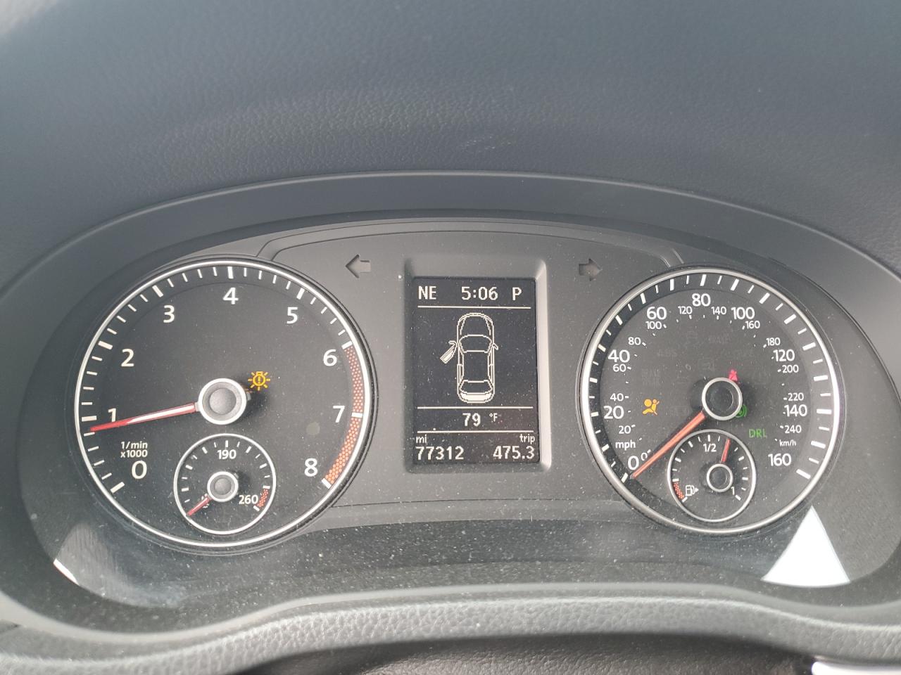 1VWBP7A35DC107200 2013 Volkswagen Passat Se