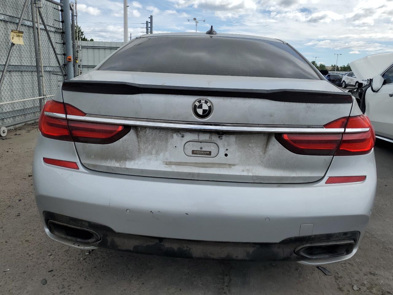 WBA7F2C58GG415212 2016 BMW 750 Xi