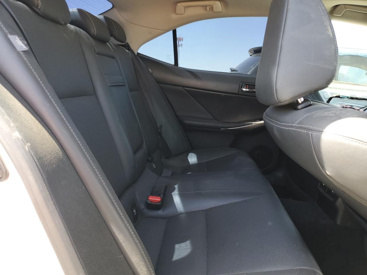 JTHBF1D21E5033493 2014 Lexus Is 250