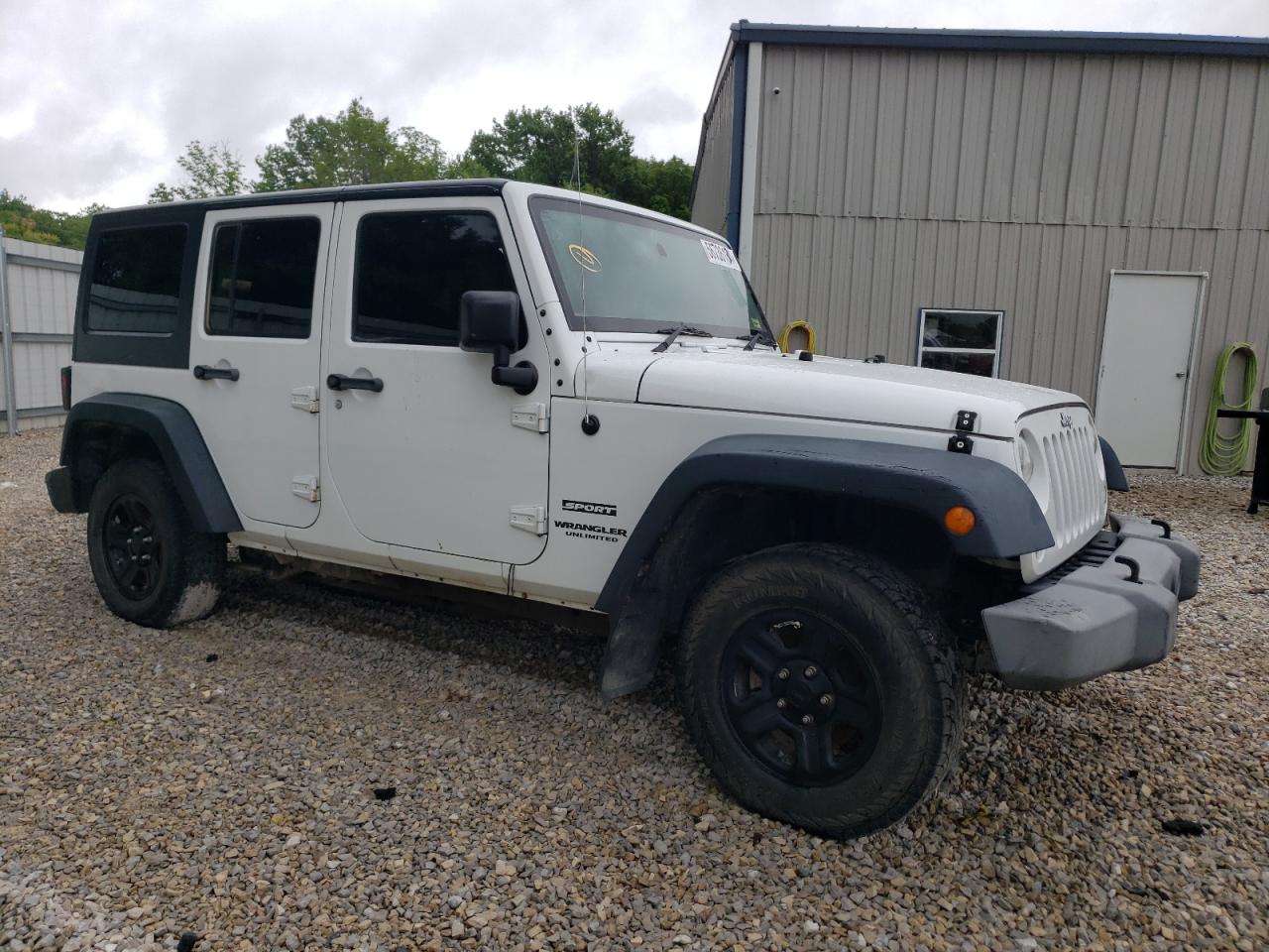 2016 Jeep Wrangler Unlimited Sport vin: 1C4BJWKG3GL245483