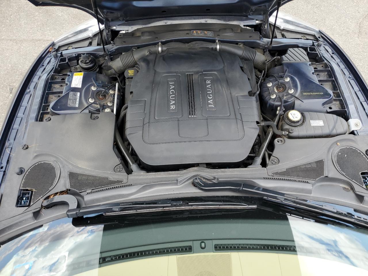 SAJWA4FB7ALB36380 2010 Jaguar Xk Portfolio