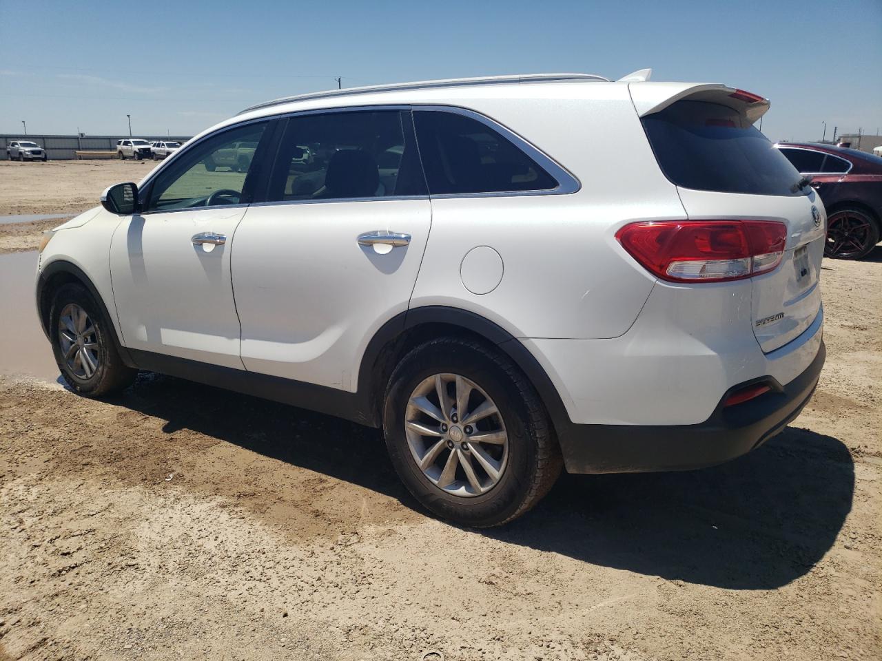 2016 Kia Sorento Lx vin: 5XYPG4A50GG030017