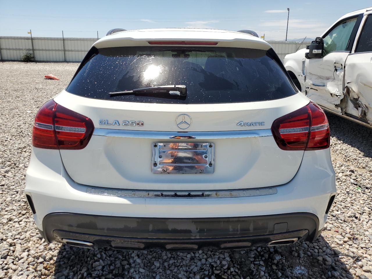 WDCTG4GB7JJ376854 2018 Mercedes-Benz Gla 250 4Matic