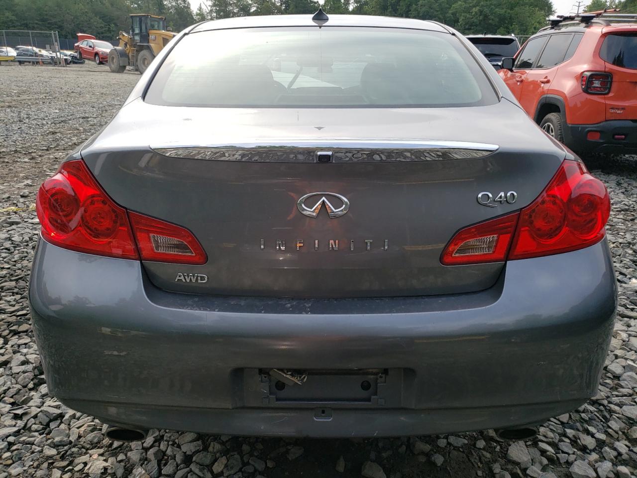 JN1CV6AR4FM650579 2015 Infiniti Q40