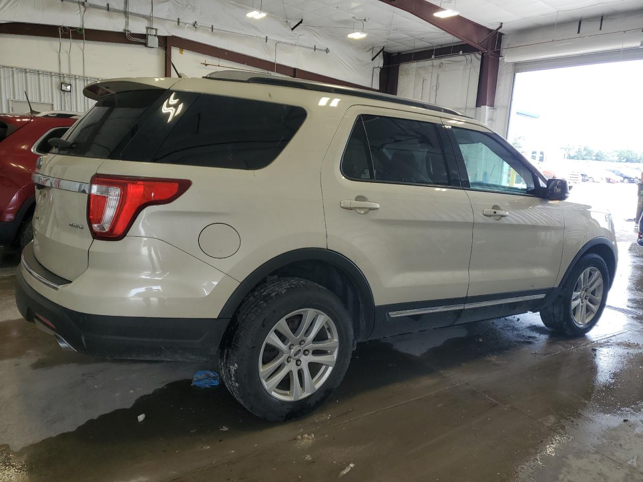 1FM5K8D82JGC39827 2018 Ford Explorer Xlt