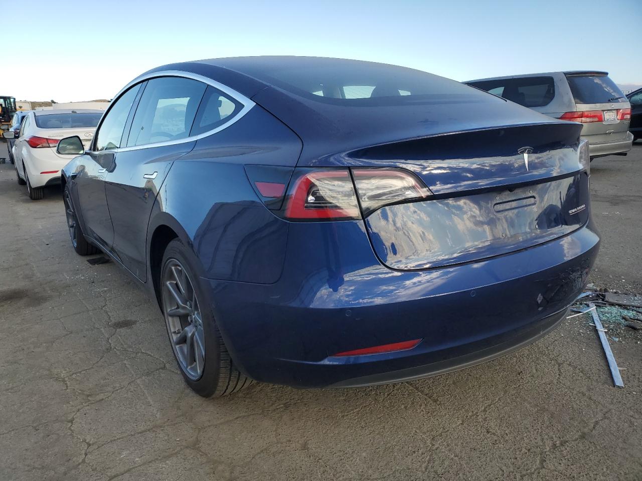 5YJ3E1EB7JF105278 2018 Tesla Model 3