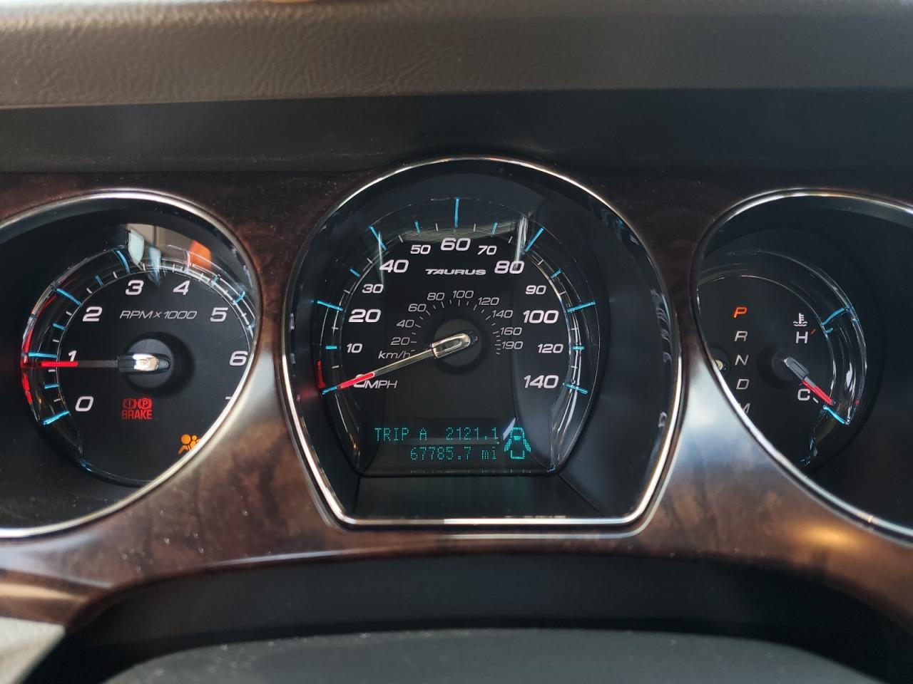 1FAHP2FW3BG127167 2011 Ford Taurus Limited