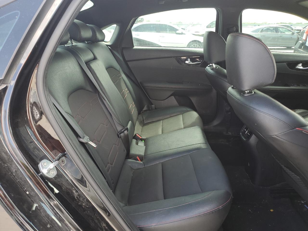 3KPF44AC4ME319963 2021 Kia Forte Gt