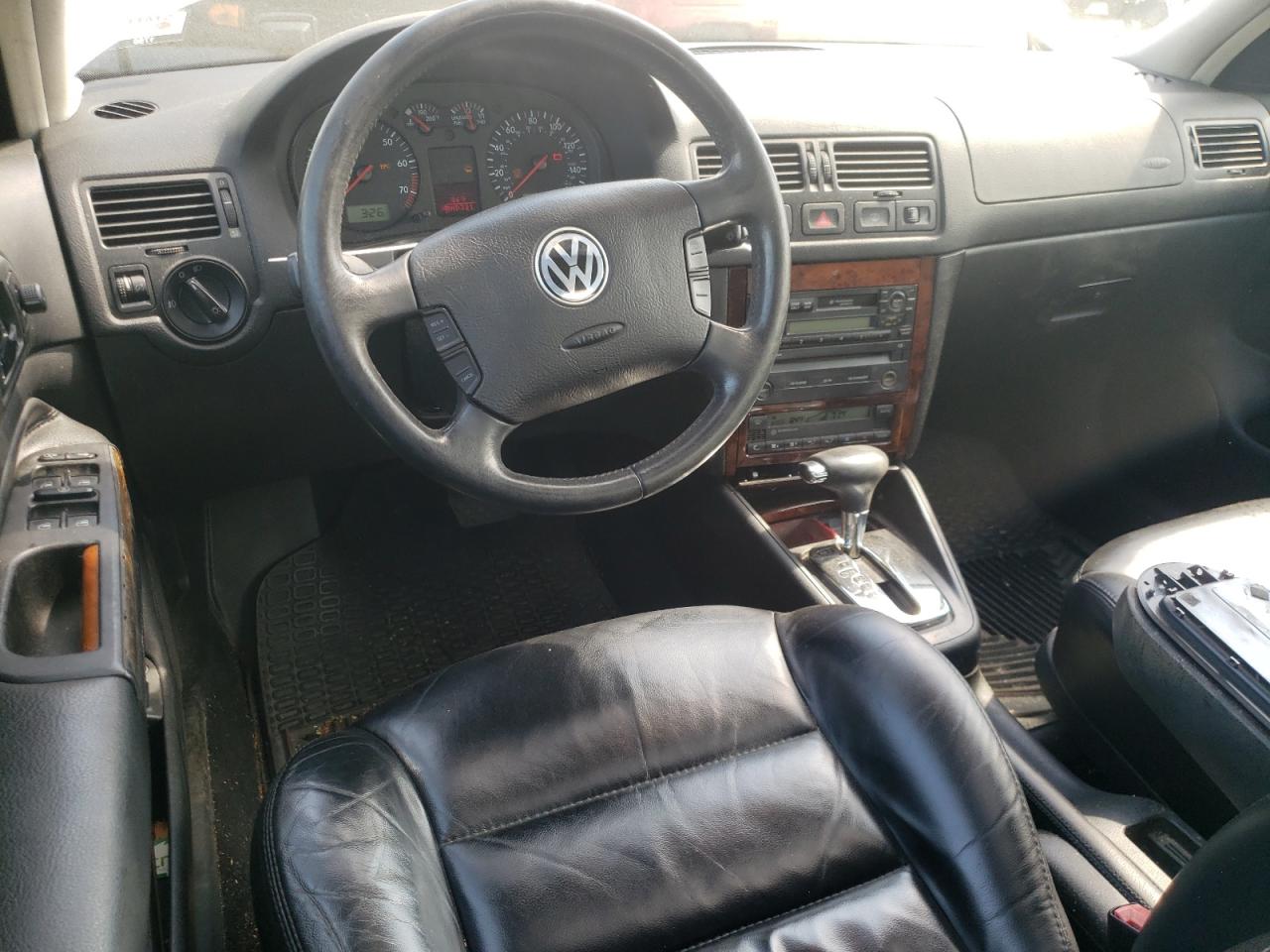 3VWTG69M01M147917 2001 Volkswagen Jetta Glx