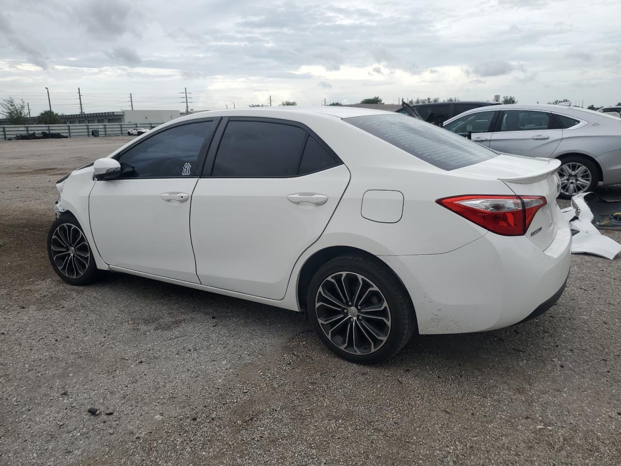 5YFBURHE2FP351346 2015 Toyota Corolla L