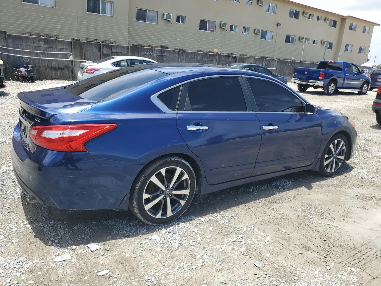 1N4AL3AP9GC115252 2016 Nissan Altima 2.5