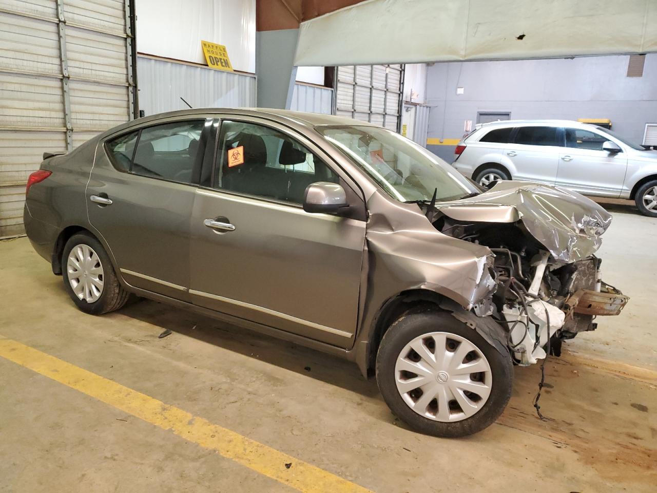 3N1CN7AP2EK454255 2014 Nissan Versa S