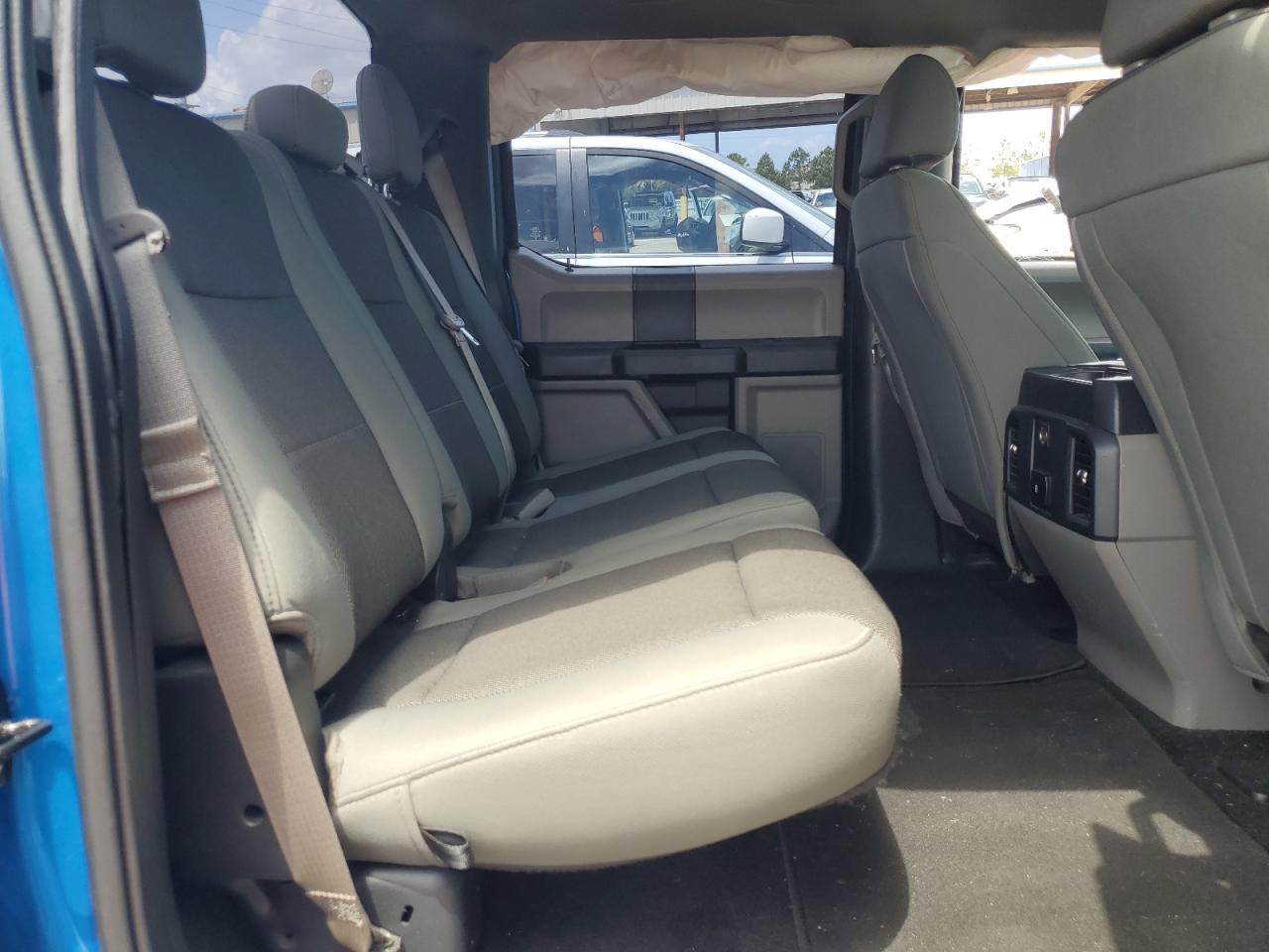 1FTEW1CP0KKC65267 2019 Ford F150 Supercrew