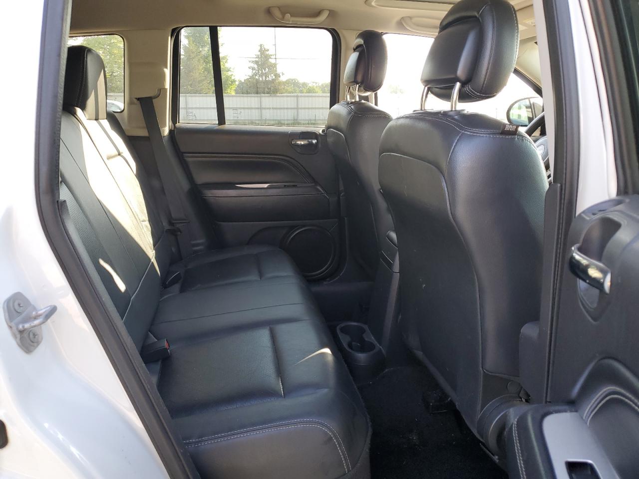 1C4NJDEB0FD121682 2015 Jeep Compass Latitude