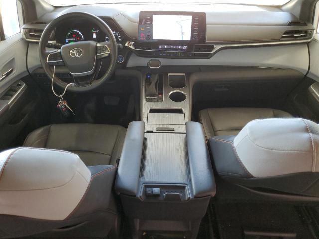 2022 TOYOTA SIENNA XSE - 5TDXRKECXNS095383