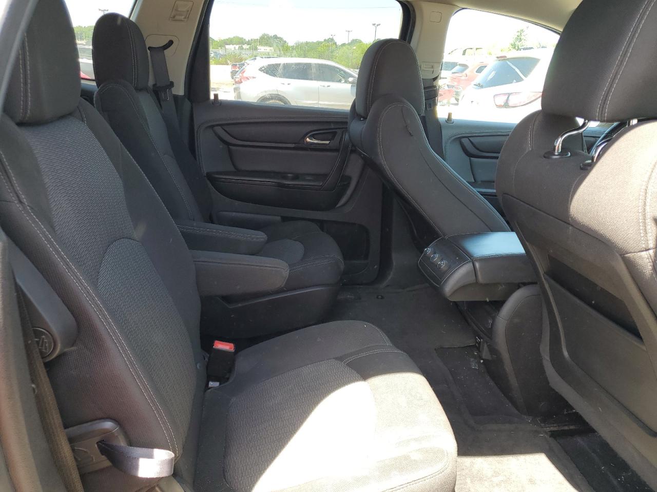 1GNKRGKD7GJ103760 2016 Chevrolet Traverse Lt