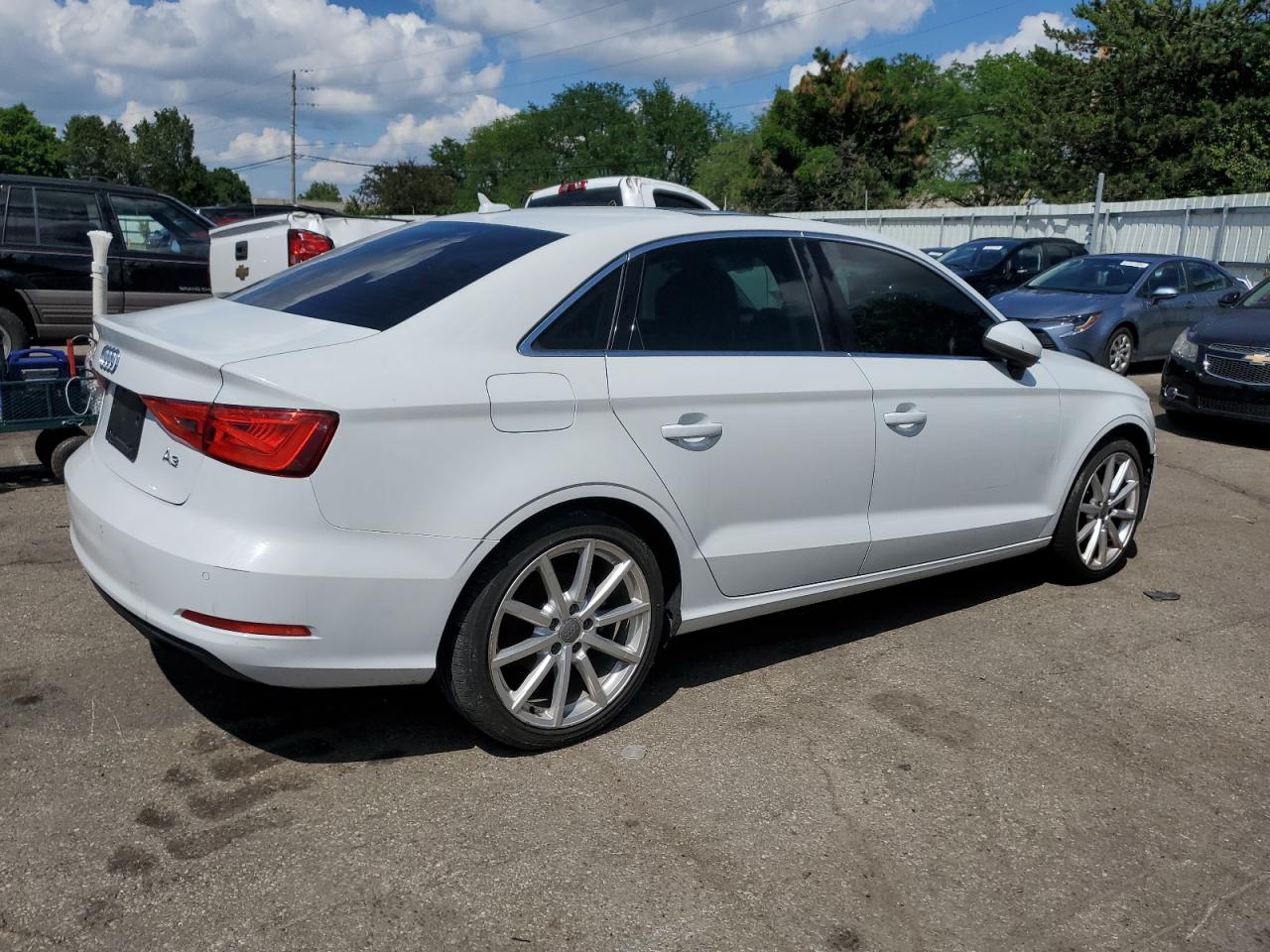 2015 Audi A3 Premium Plus vin: WAUCCGFF6F1048224