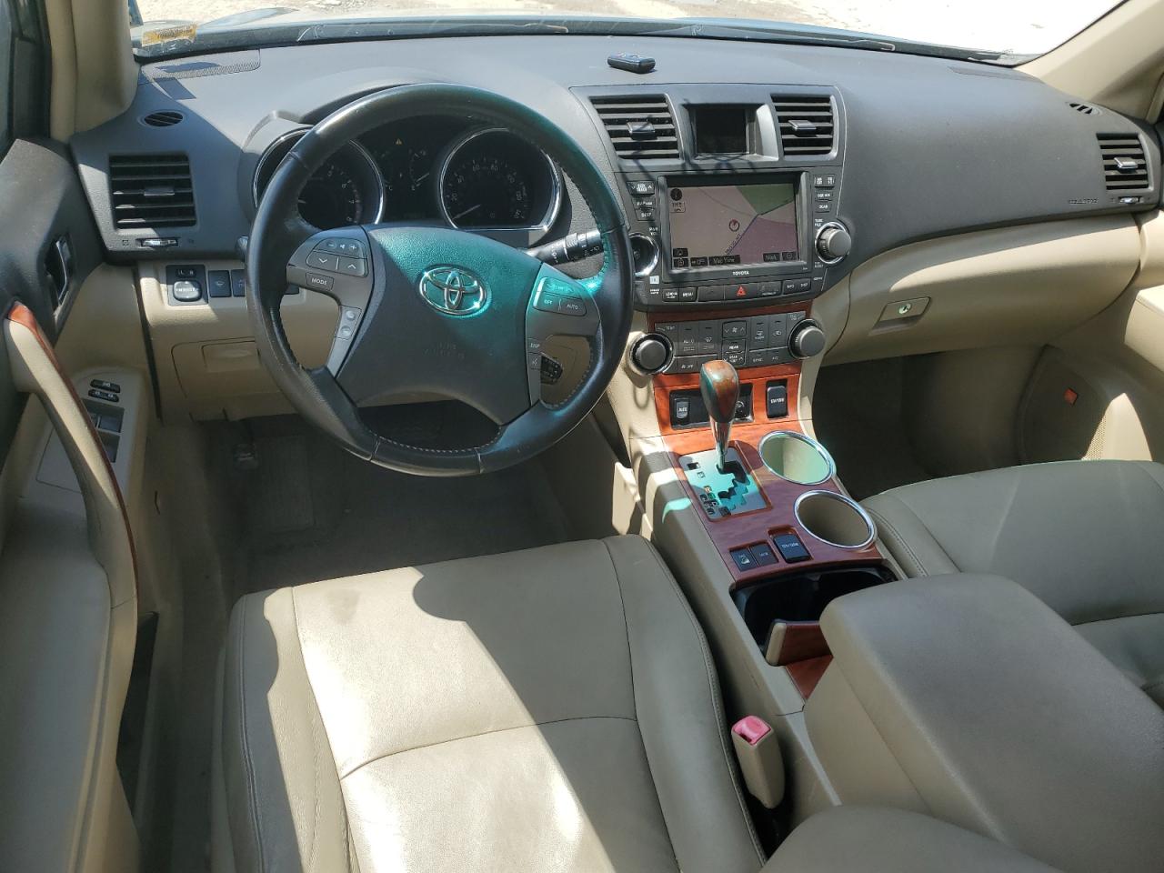 JTEES42AX92119359 2009 Toyota Highlander Limited