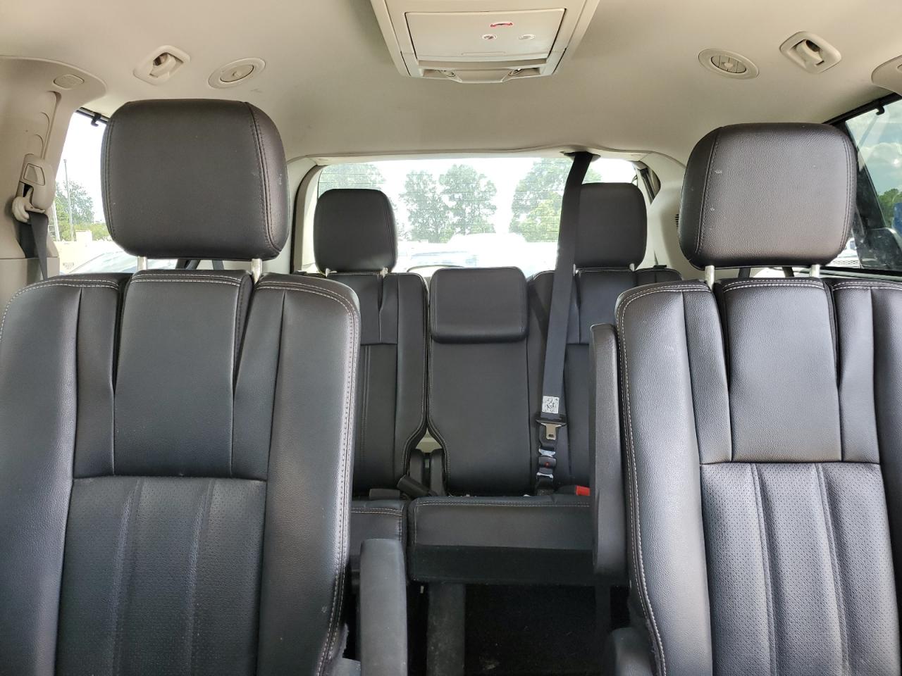 2C4RC1CG8FR741704 2015 Chrysler Town & Country Touring L