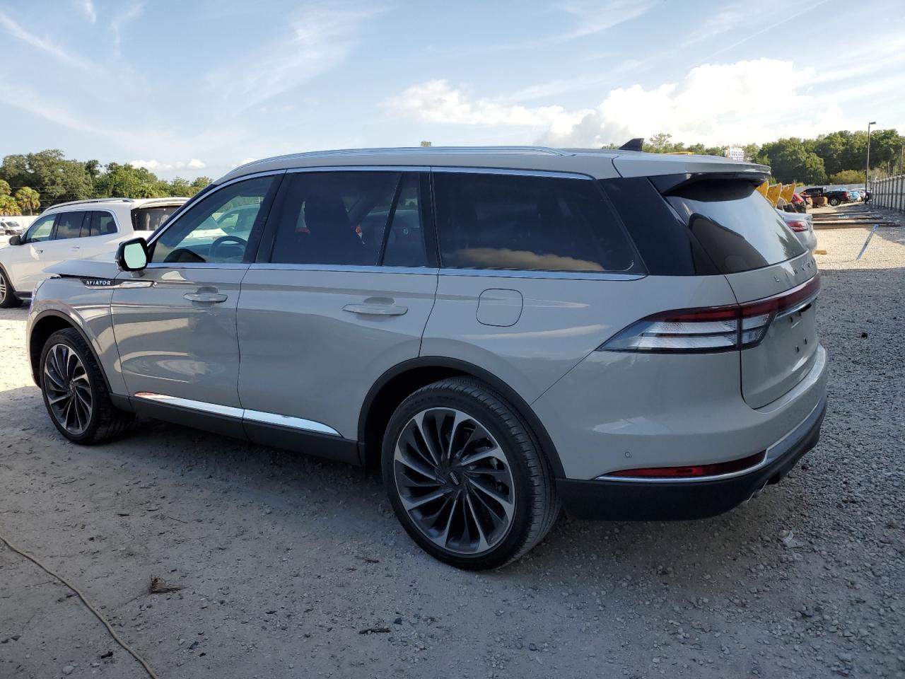 5LM5J7XC8PGL15540 2023 Lincoln Aviator Reserve