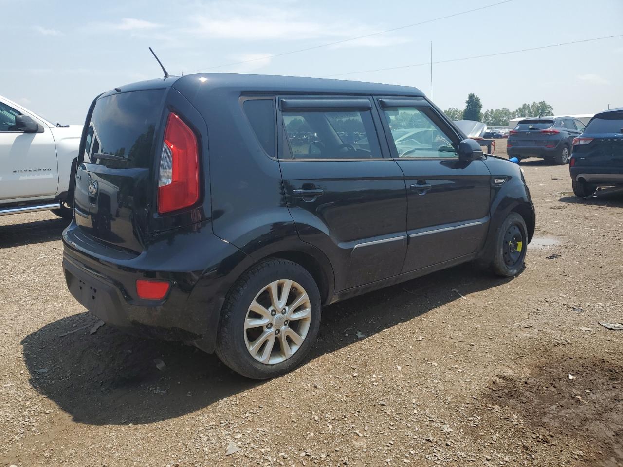 2013 Kia Soul vin: KNDJT2A52D7616166