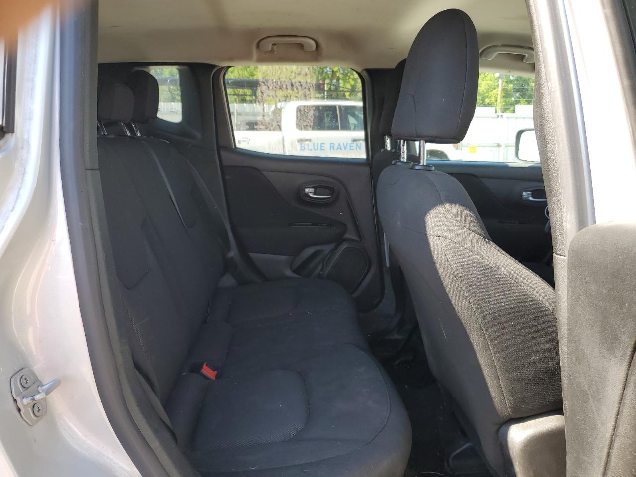 ZACNJBAB5KPK25121 2019 Jeep Renegade Sport