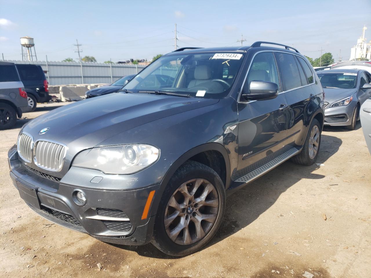 5UXZV4C50D0G53944 2013 BMW X5 xDrive35I