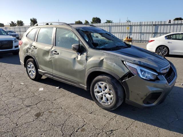2019 SUBARU FORESTER JF2SKACC8KH518460