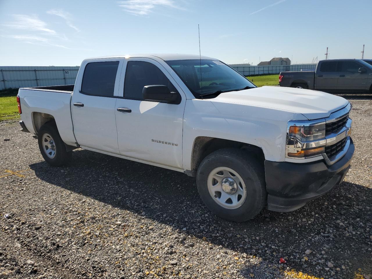 3GCPCNEH0JG339761 2018 Chevrolet Silverado C1500