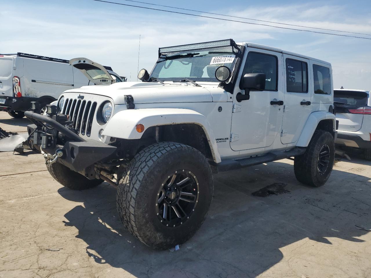 1C4BJWEG9HL653466 2017 Jeep Wrangler Unlimited Sahara