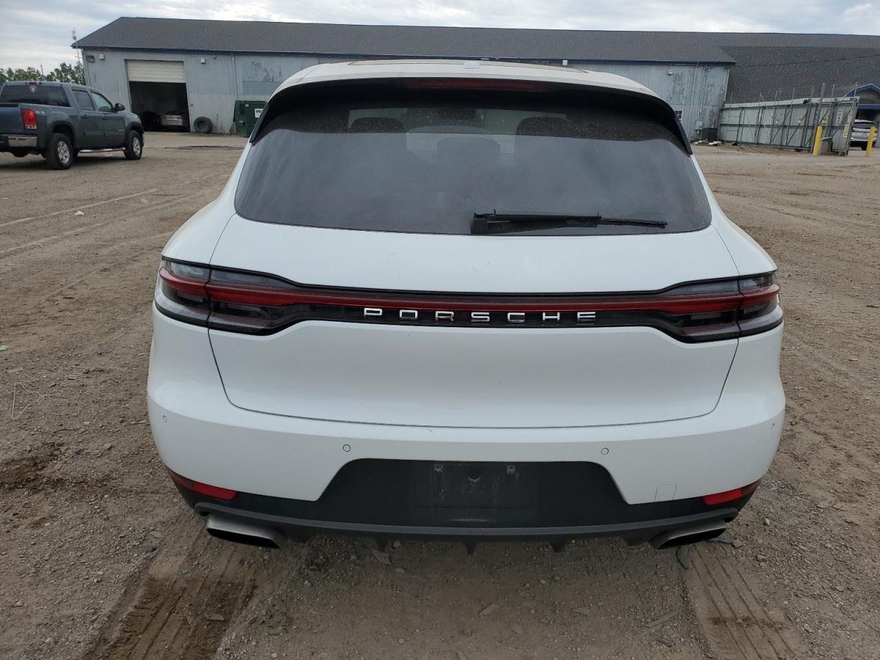 WP1AA2A55KLB07889 2019 Porsche Macan