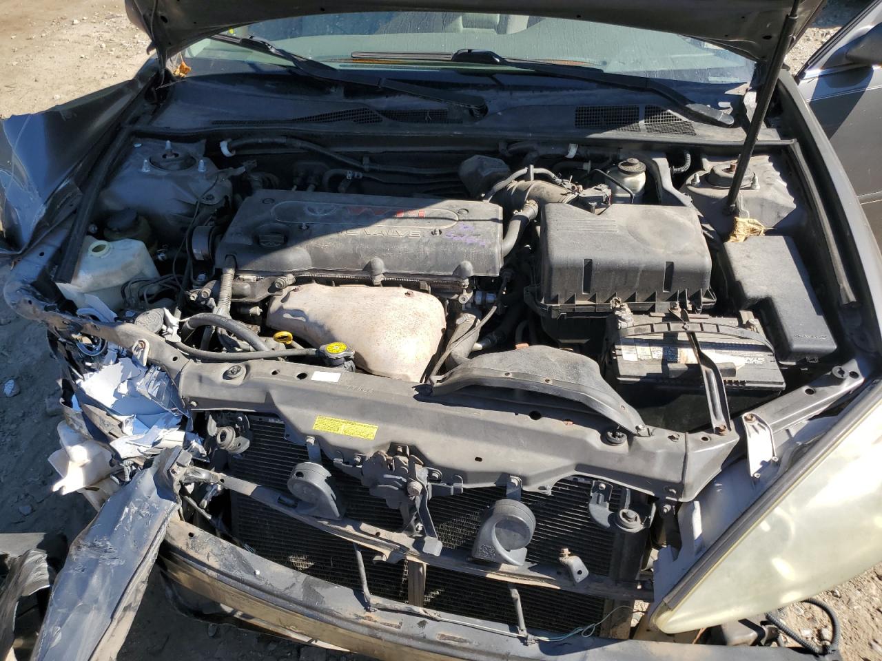 4T1BE32K54U883825 2004 Toyota Camry Le