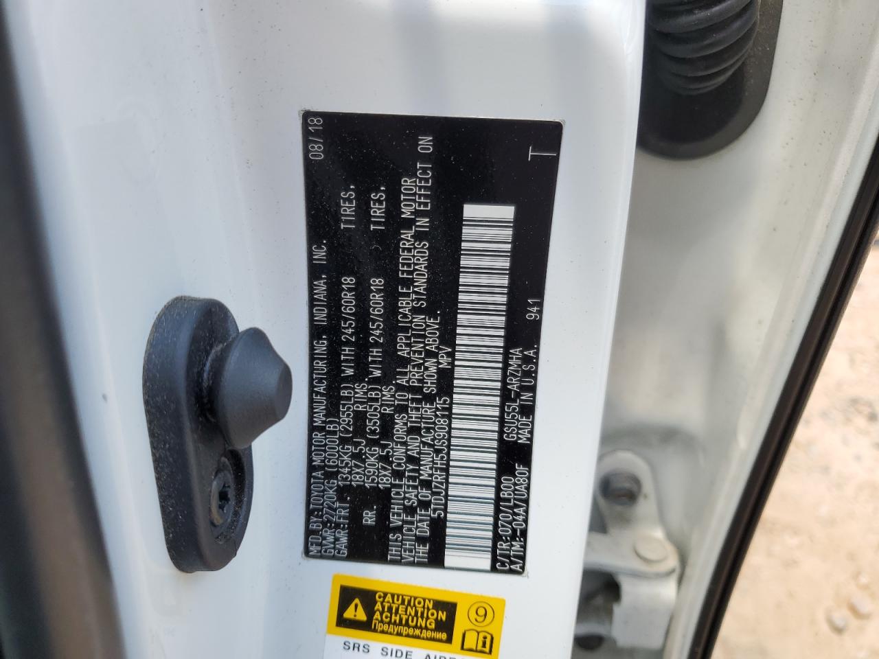 5TDJZRFH5JS908115 2018 Toyota Highlander Se