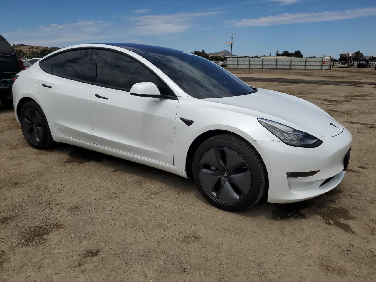 5YJ3E1EA5JF017269 2018 Tesla Model 3