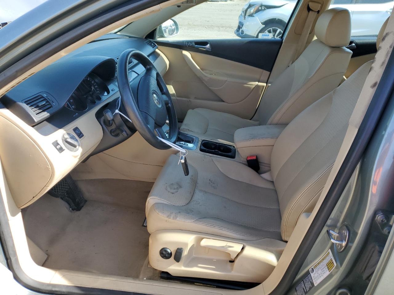 WVWAK73C36P061808 2006 Volkswagen Passat 2.0T