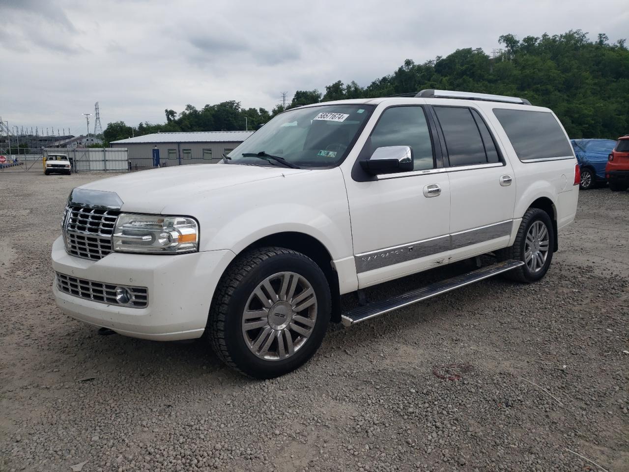 5LMJJ3J53AEJ02094 2010 Lincoln Navigator L