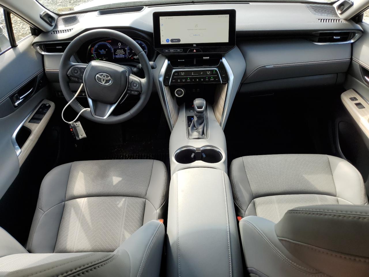 JTEAAAAH4RJ172997 2024 Toyota Venza Le