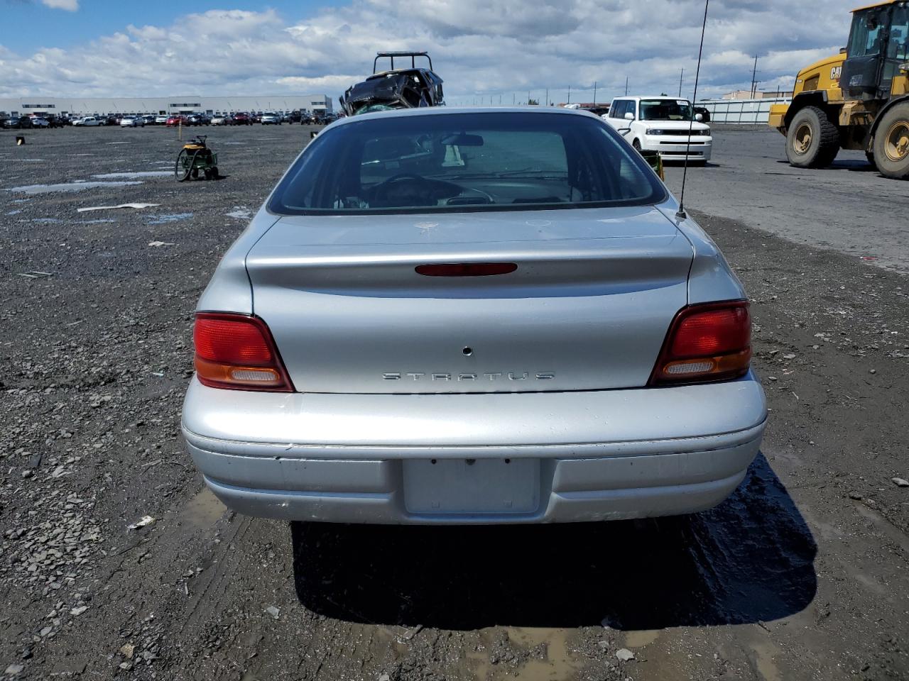 1B3EJ46XXYN118457 2000 Dodge Stratus Se