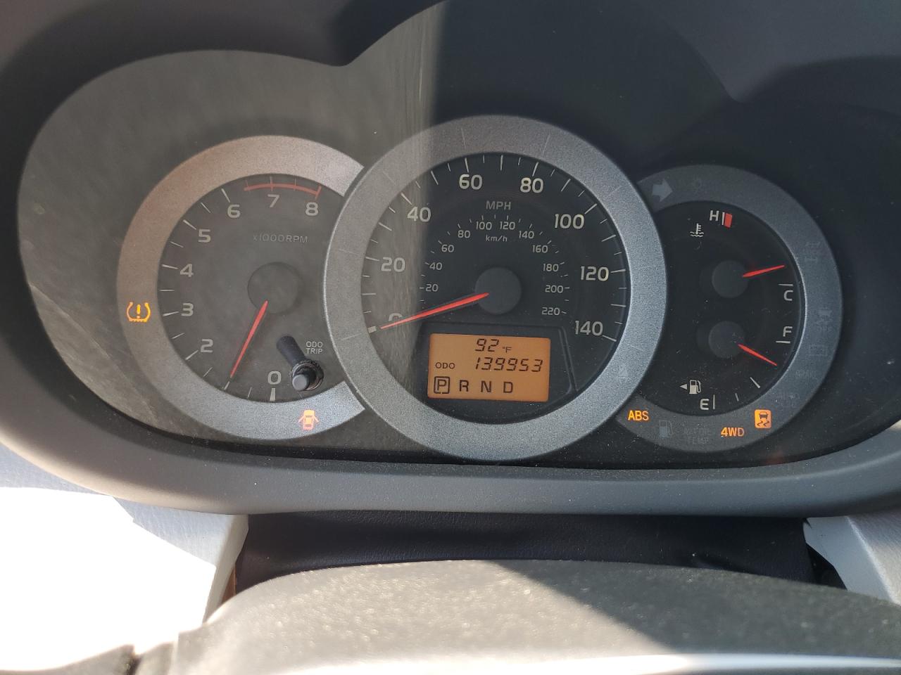 JTMBF4DV3B5047002 2011 Toyota Rav4