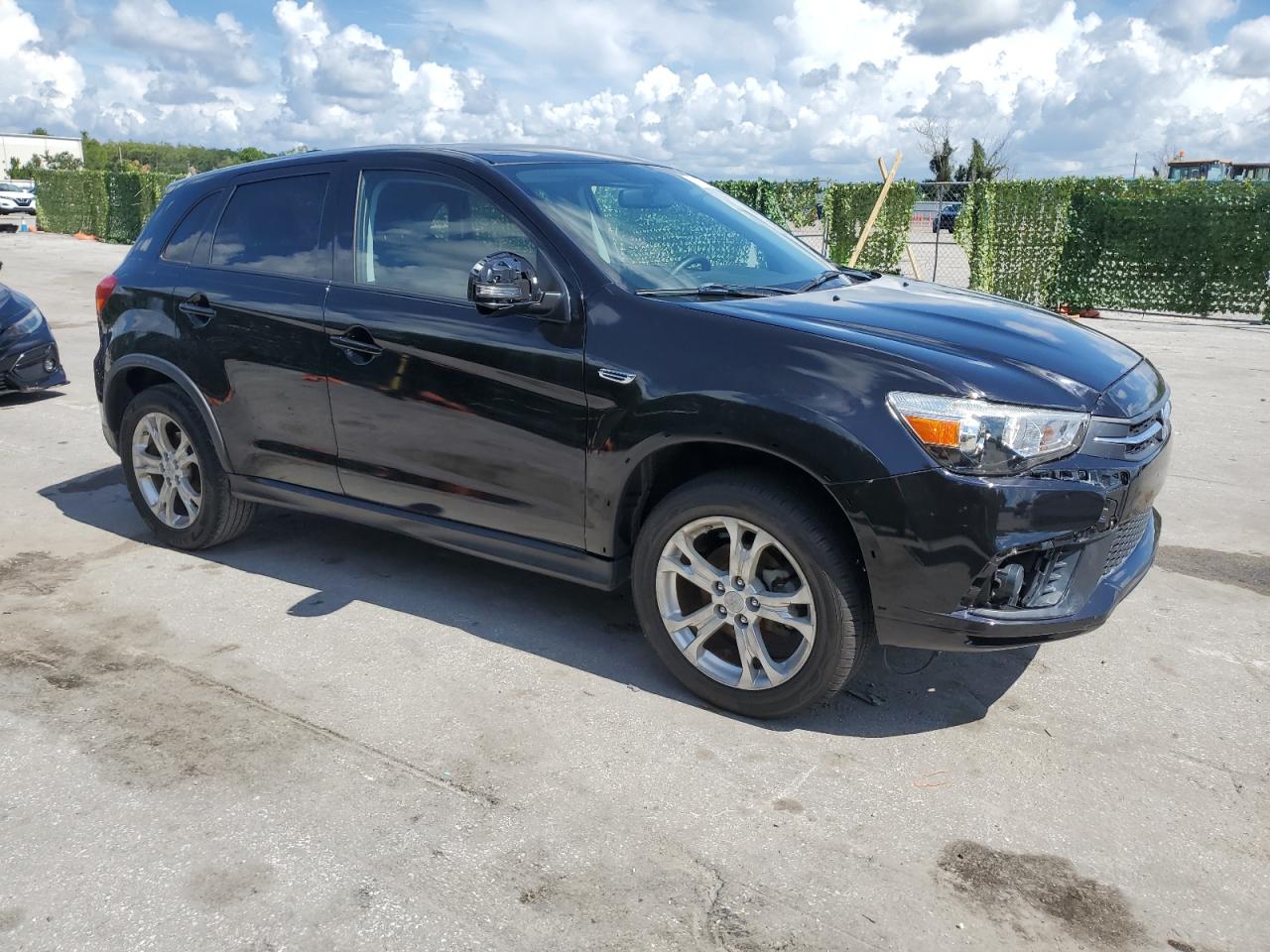 JA4AP3AU2JU019463 2018 Mitsubishi Outlander Sport Es